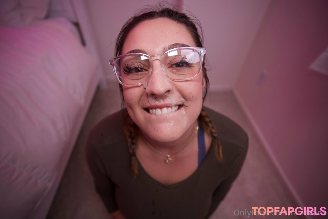 Naakte gelekte OnlyFans-foto van Xoxot #284