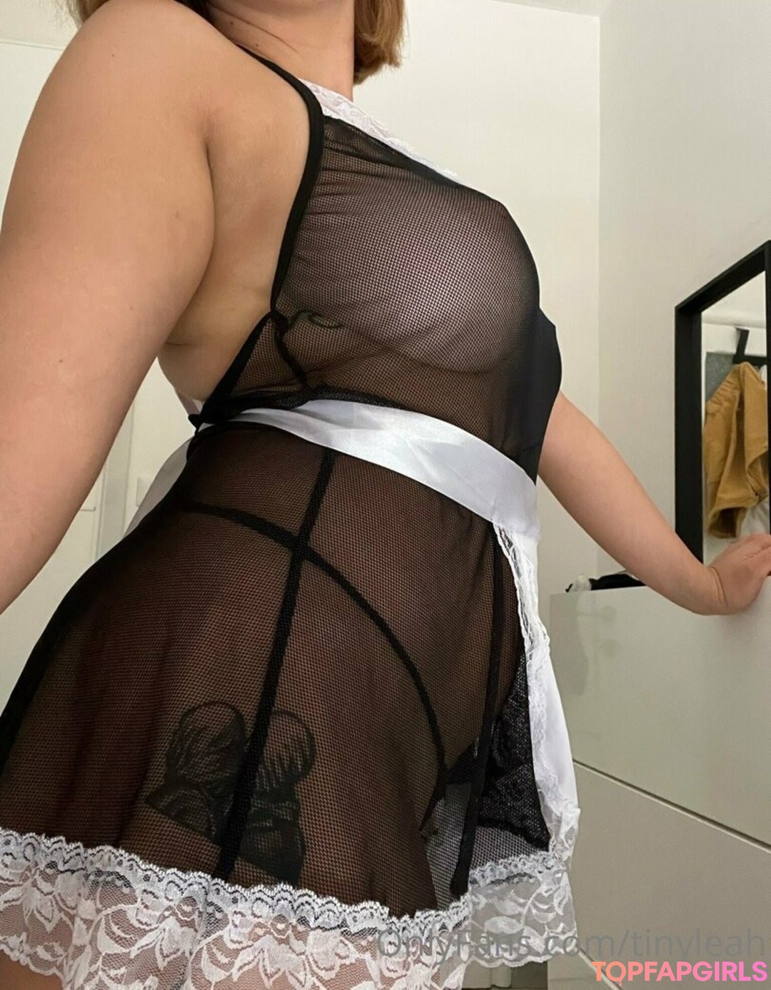 Naakte gelekte OnlyFans-foto van Tinyleah #11