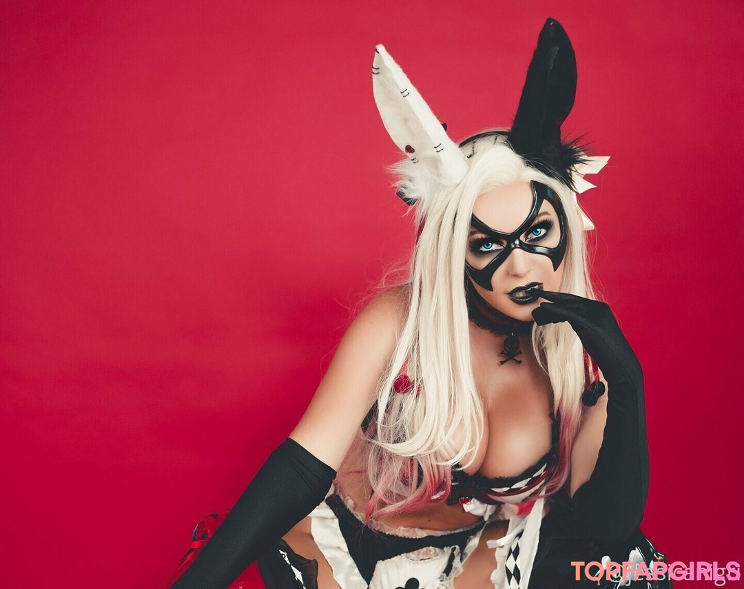 Naakte gelekte OnlyFans-foto van Jessica Nigri #496