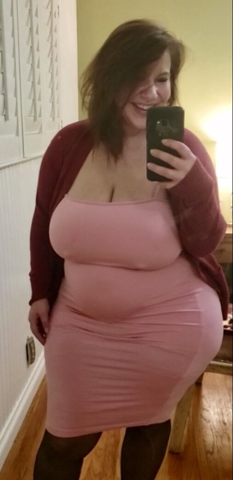 Naakte gelekte OnlyFans-foto van Mal Malloy