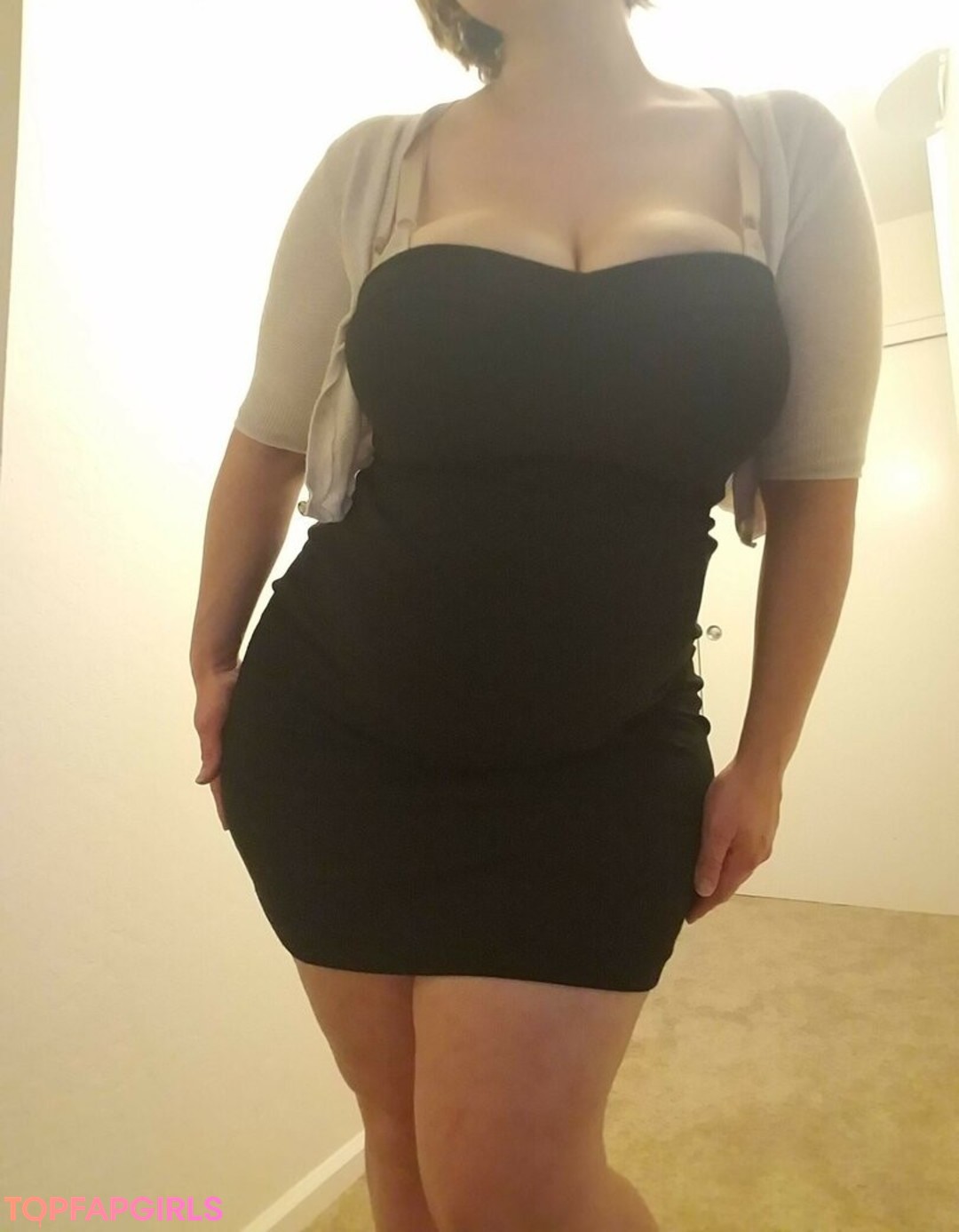 Naakte gelekte OnlyFans-foto van Mal Malloy #59