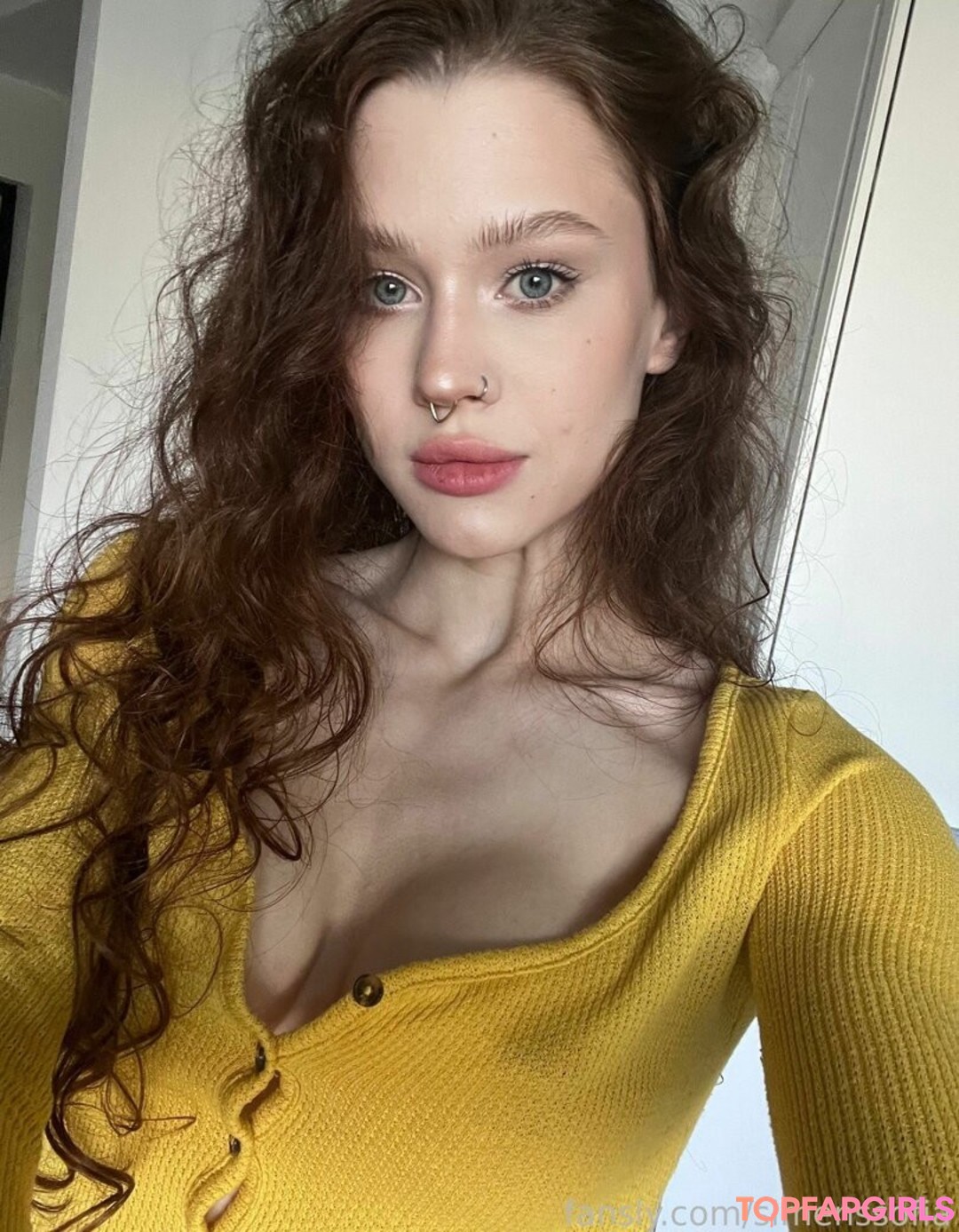 Naakte gelekte OnlyFans-foto van Simens Sofia #984