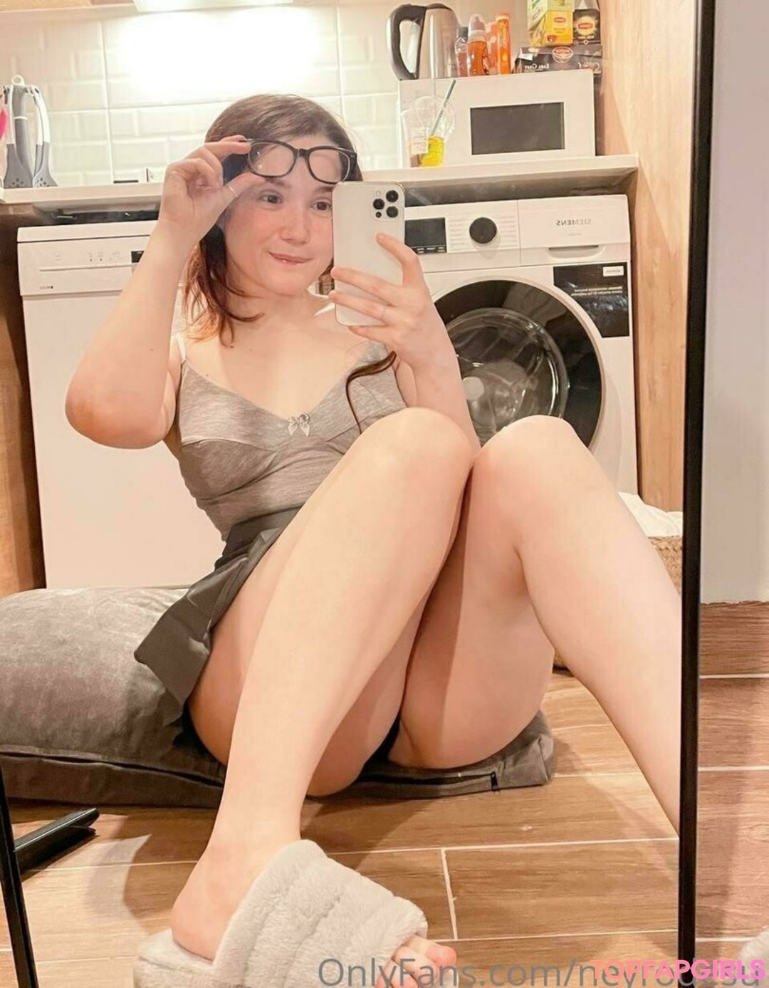 Naakte gelekte OnlyFans-foto van Neyrodesu #2256