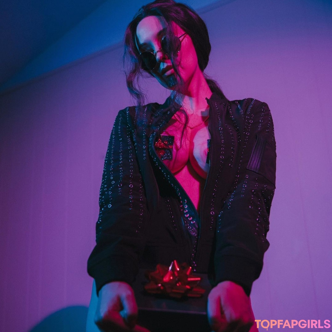 Naakte gelekte OnlyFans-foto van Meg Turney #1952