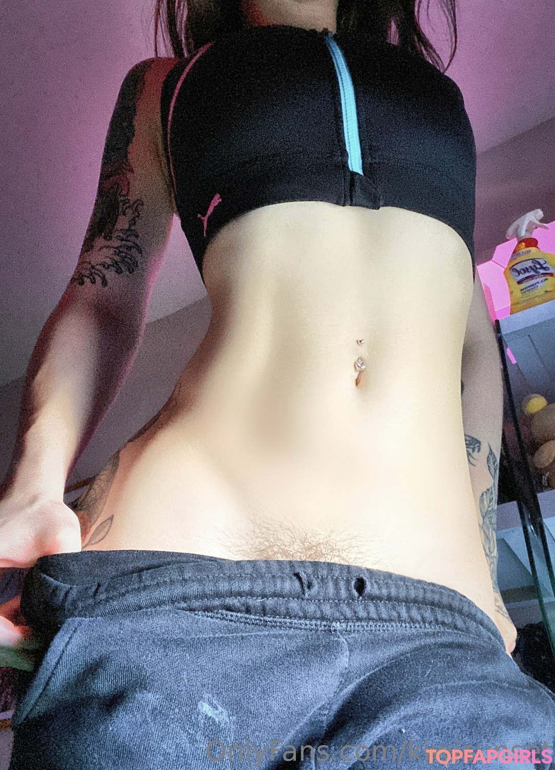 Naakte gelekte OnlyFans-foto van Kiwi Sunset #535