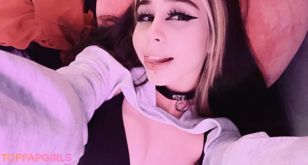 Naakte gelekte OnlyFans-foto van Kiwi Sunset #369