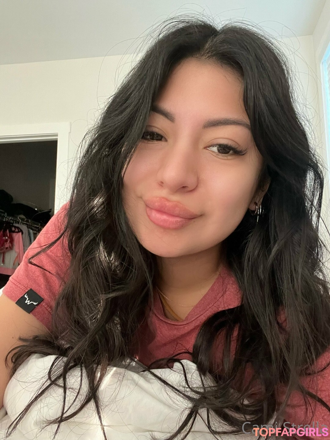 Naakte gelekte OnlyFans-foto van Cami Strella #150