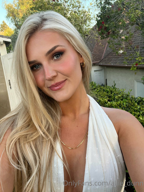 Allie_Dunn