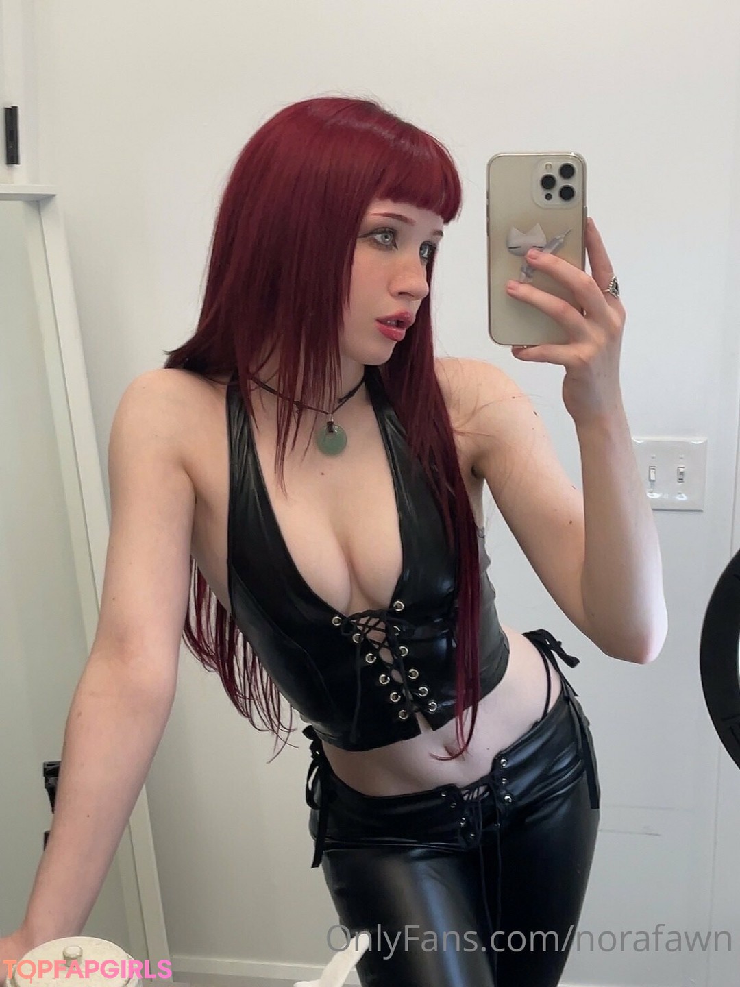 Naakte gelekte OnlyFans-foto van Norafawn #417