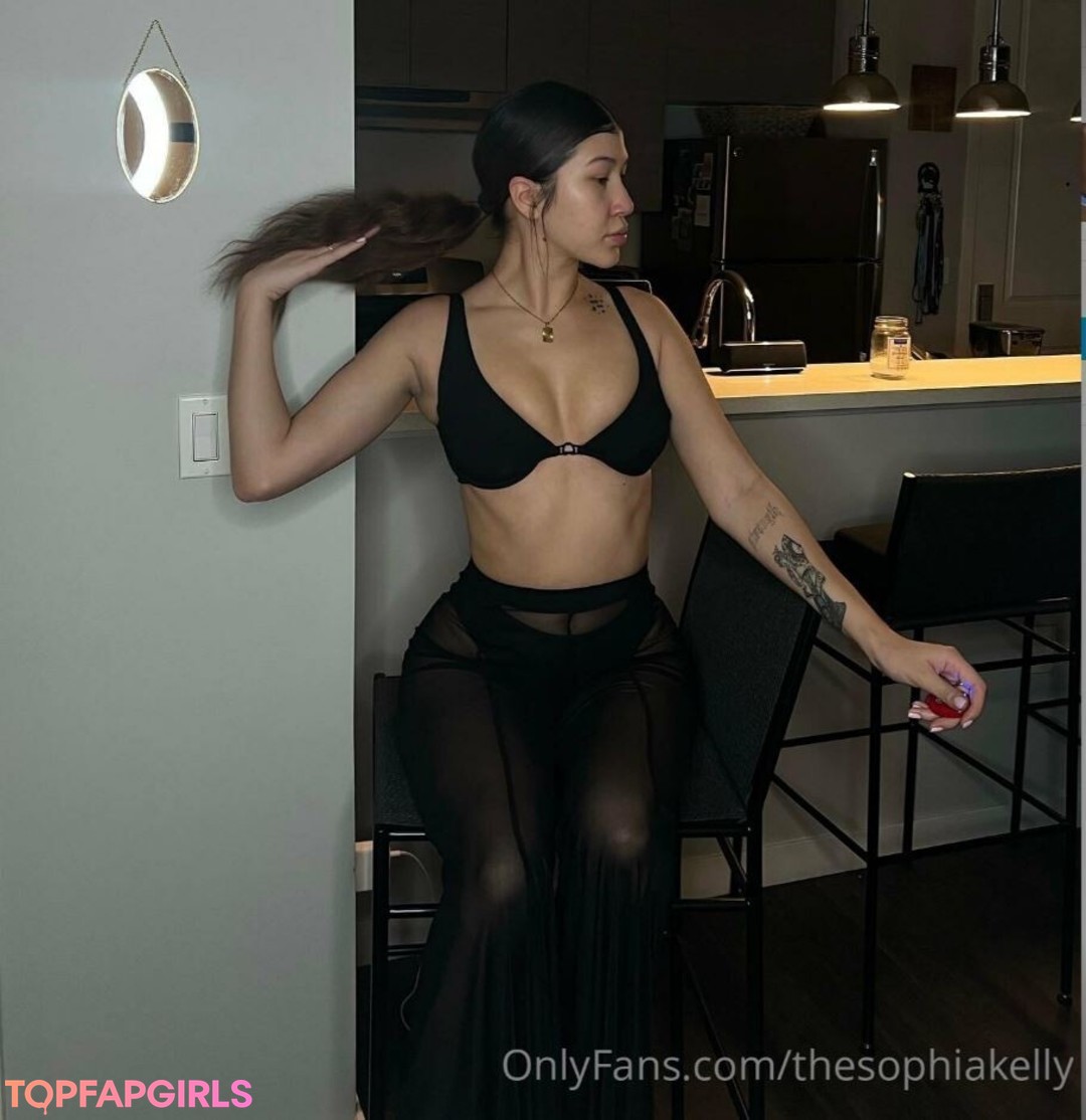 Naakte gelekte OnlyFans-foto van Soph #66