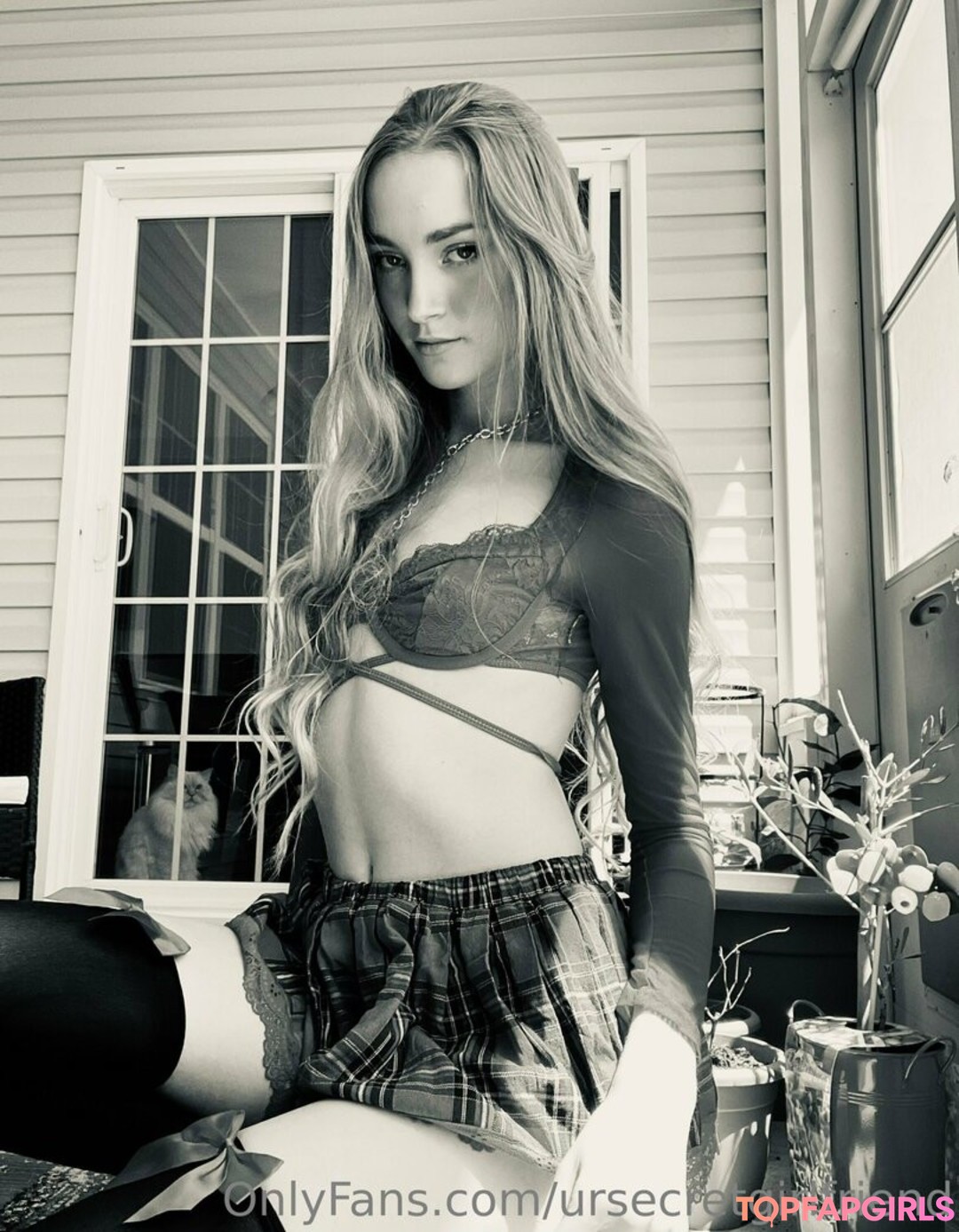 Naakte gelekte OnlyFans-foto van Pyra Fae #1400