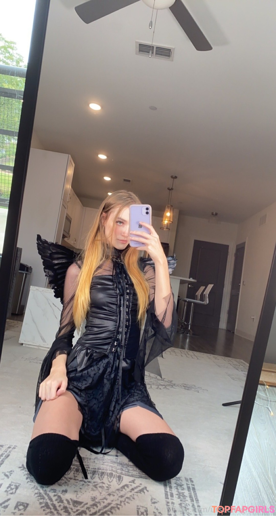 Naakte gelekte OnlyFans-foto van Pyra Fae #66