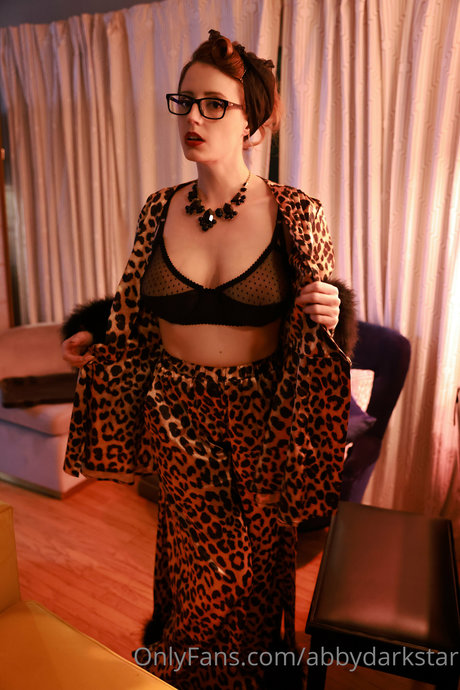 Abby Dark star