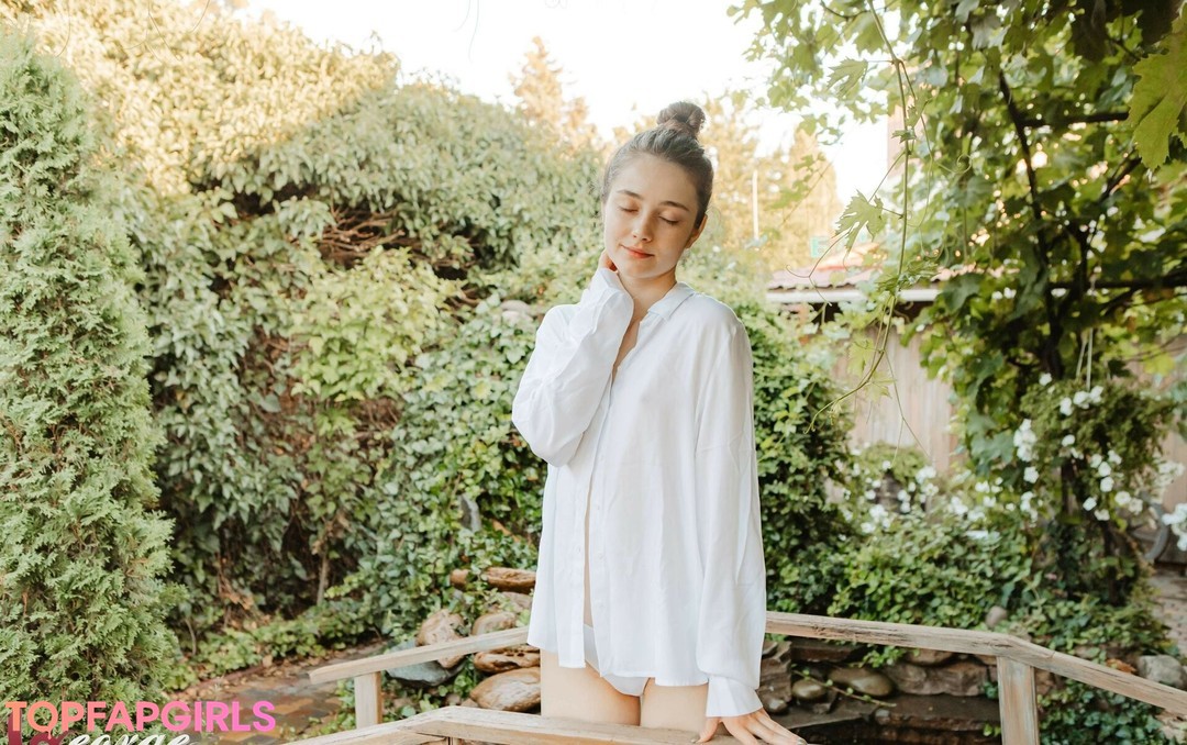 Naakte gelekte OnlyFans-foto van Anna Vlasova #565