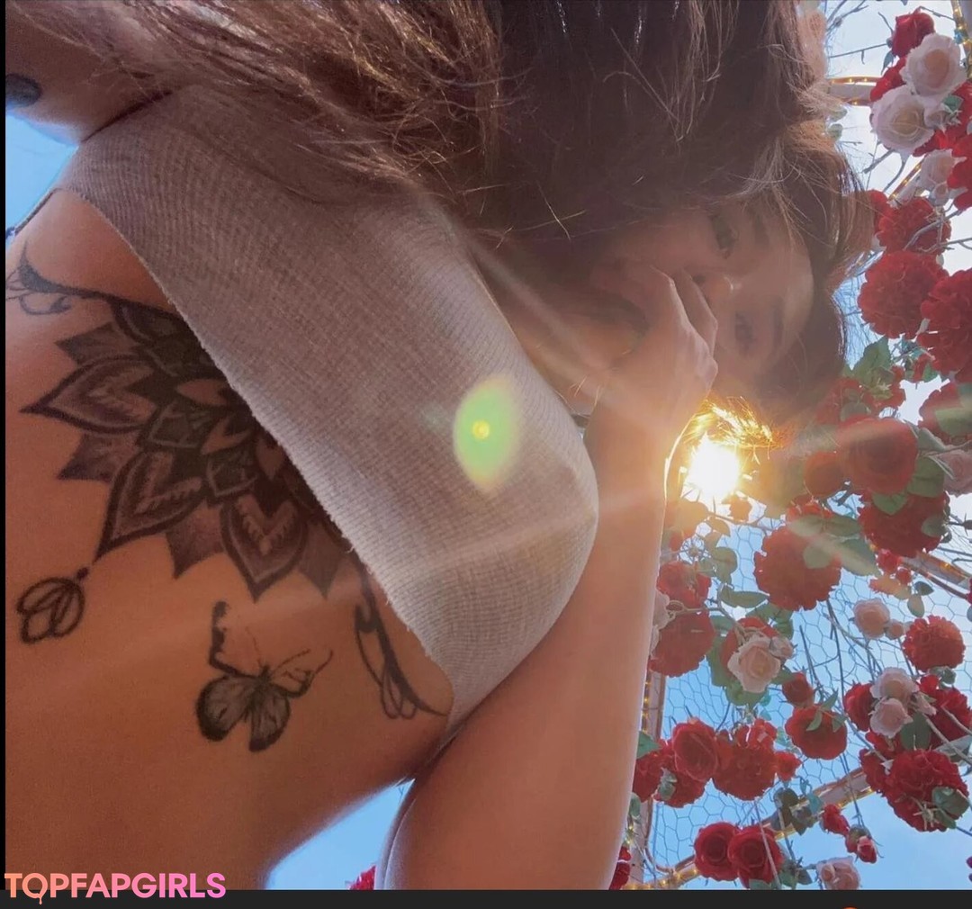 Naakte gelekte OnlyFans-foto van Hitomi Songyuxin #755
