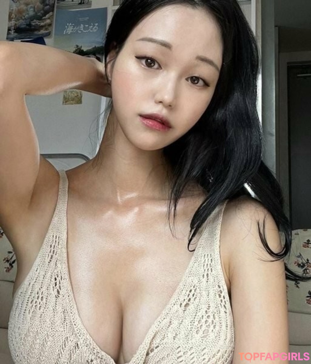 Naakte gelekte OnlyFans-foto van Yuyuhwa #128