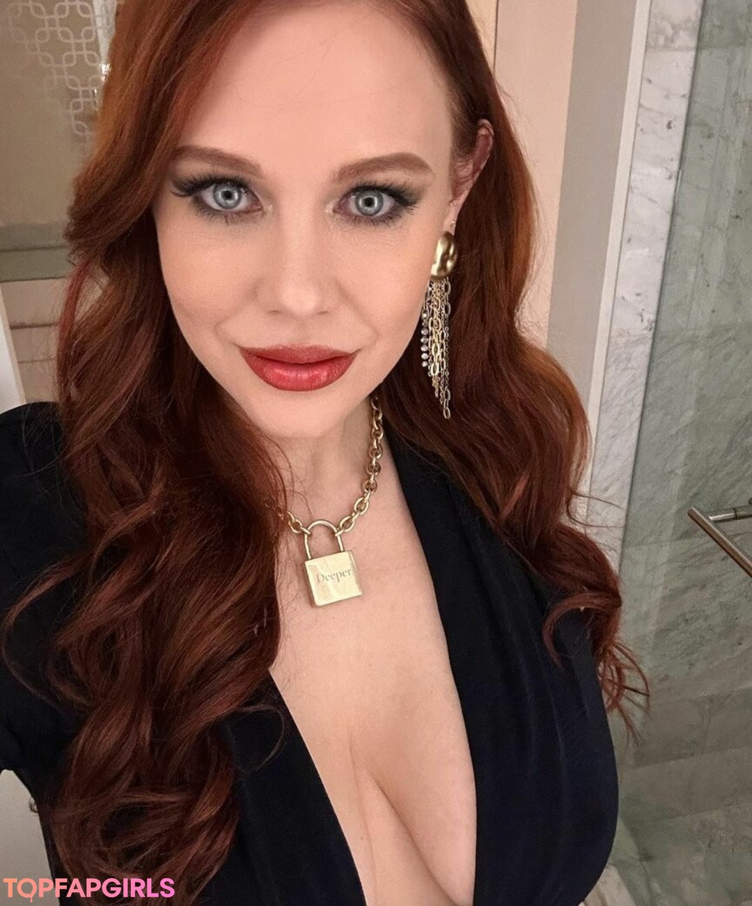 Naakte gelekte OnlyFans-foto van Maitland Ward #1064