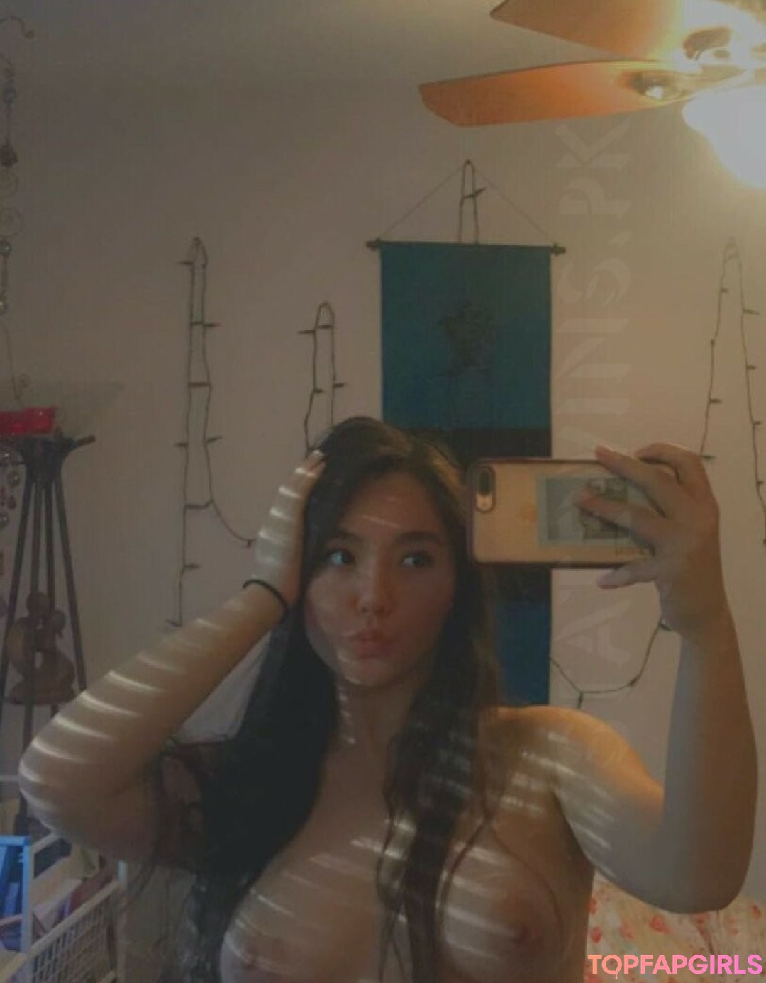 Naakte gelekte OnlyFans-foto van Eliza Chau #143
