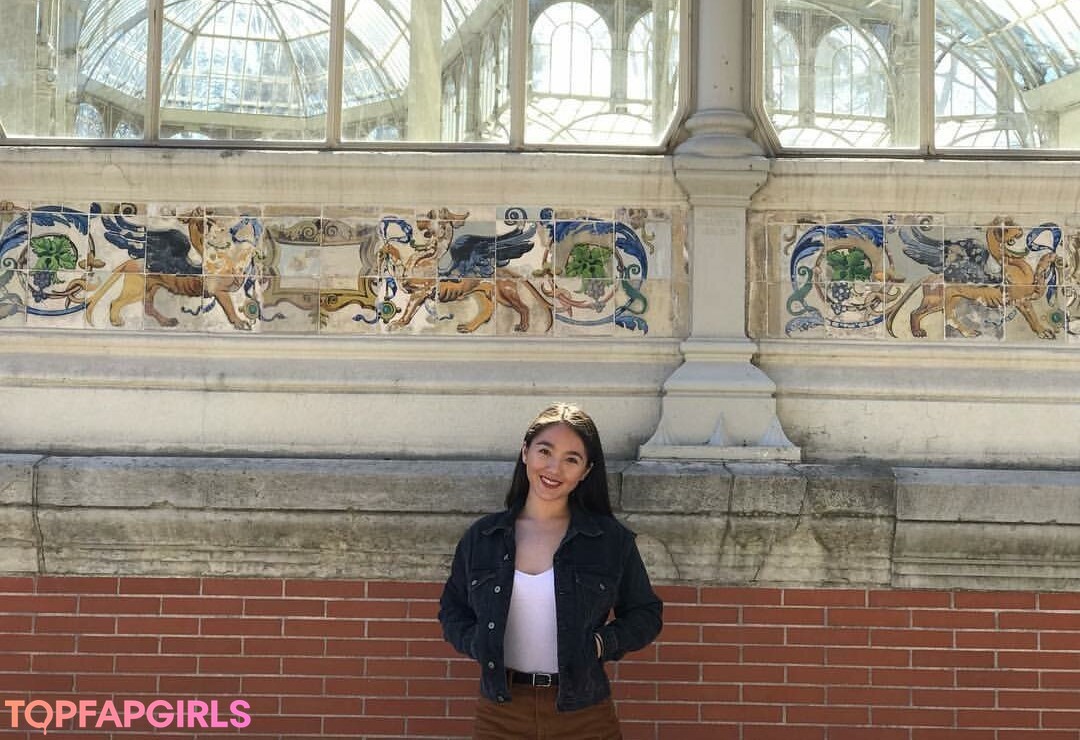 Naakte gelekte OnlyFans-foto van Eliza Chau #263