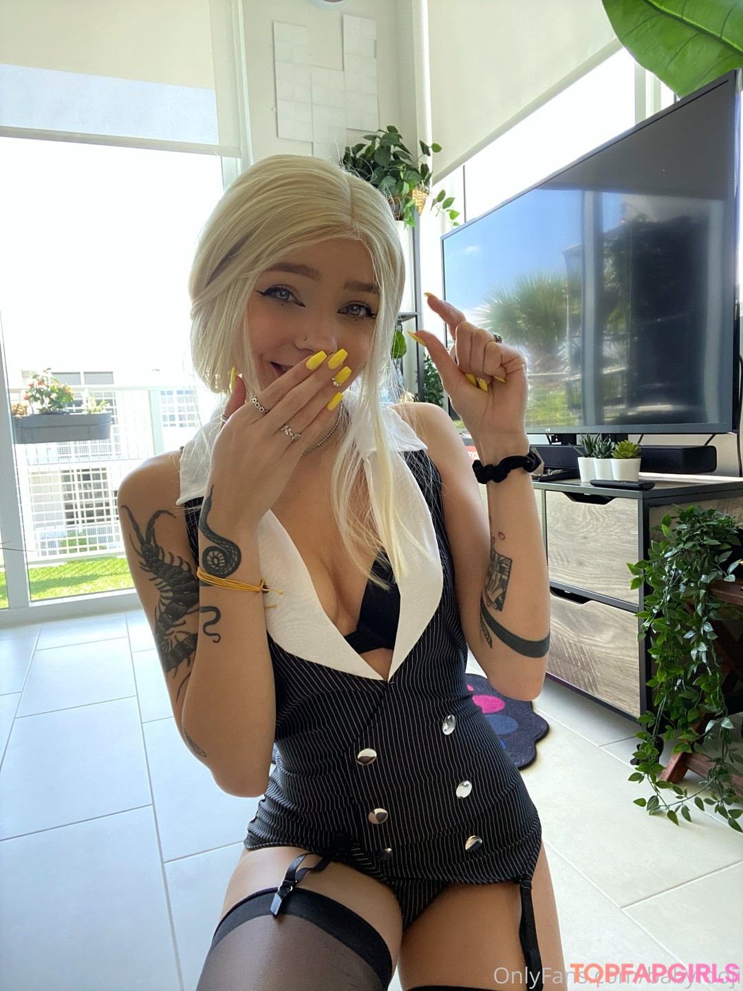 Naakte gelekte OnlyFans-foto van Babyfooji #511