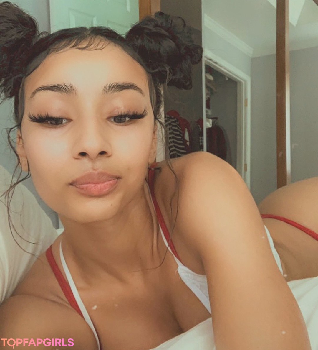 Naakte gelekte OnlyFans-foto van Rubixrose #158