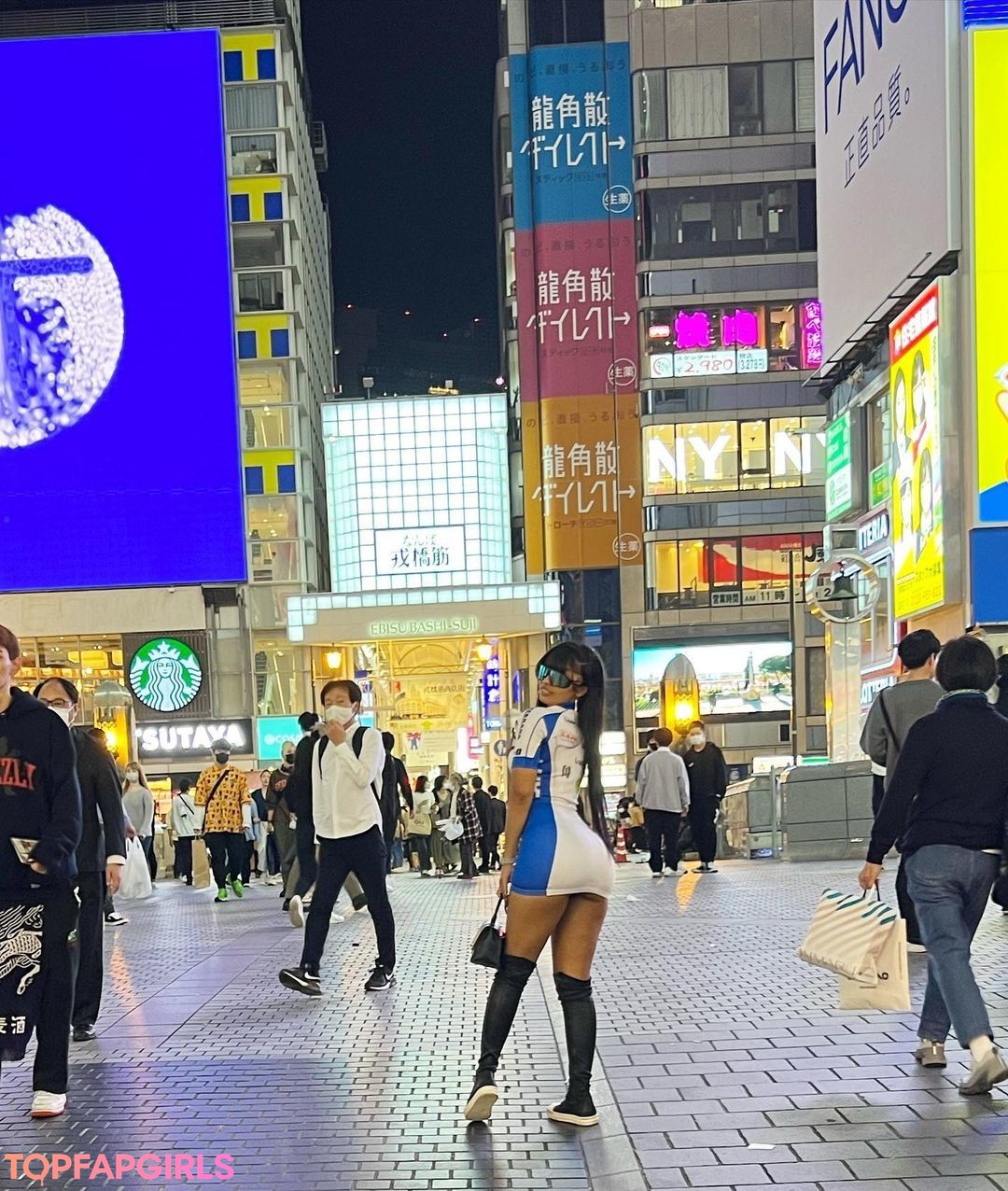 Naakte gelekte OnlyFans-foto van Rubixrose #321