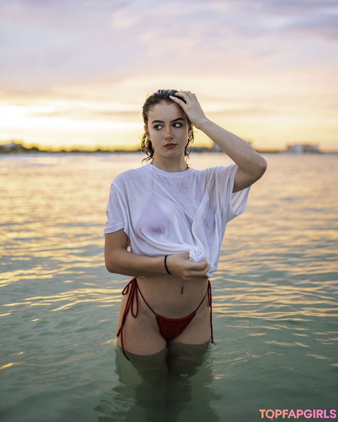 Naakte gelekte OnlyFans-foto van Sierra Cabot #14