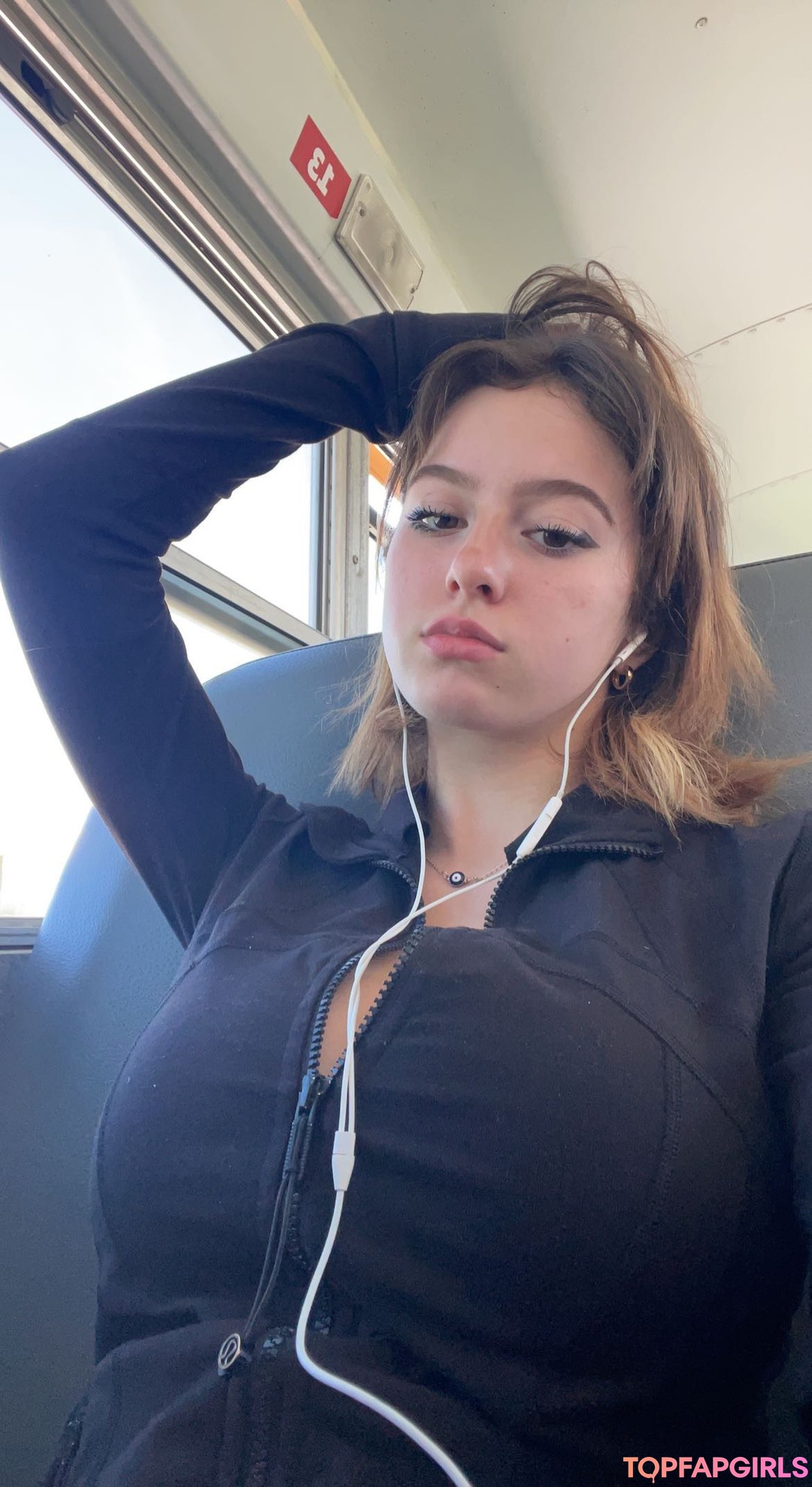 Naakte gelekte OnlyFans-foto van Sierra Cabot #67