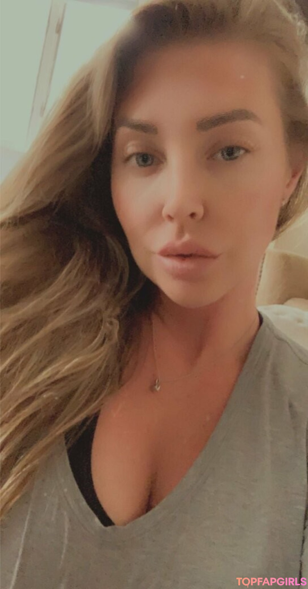 Naakte gelekte OnlyFans-foto van Samantha Saint #218