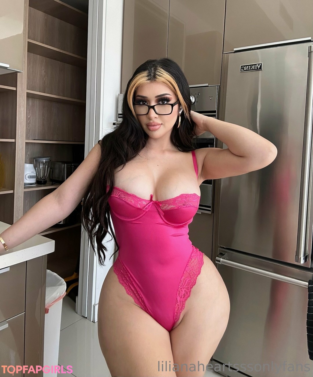 Naakte gelekte OnlyFans-foto van Lilianaheartsss #997