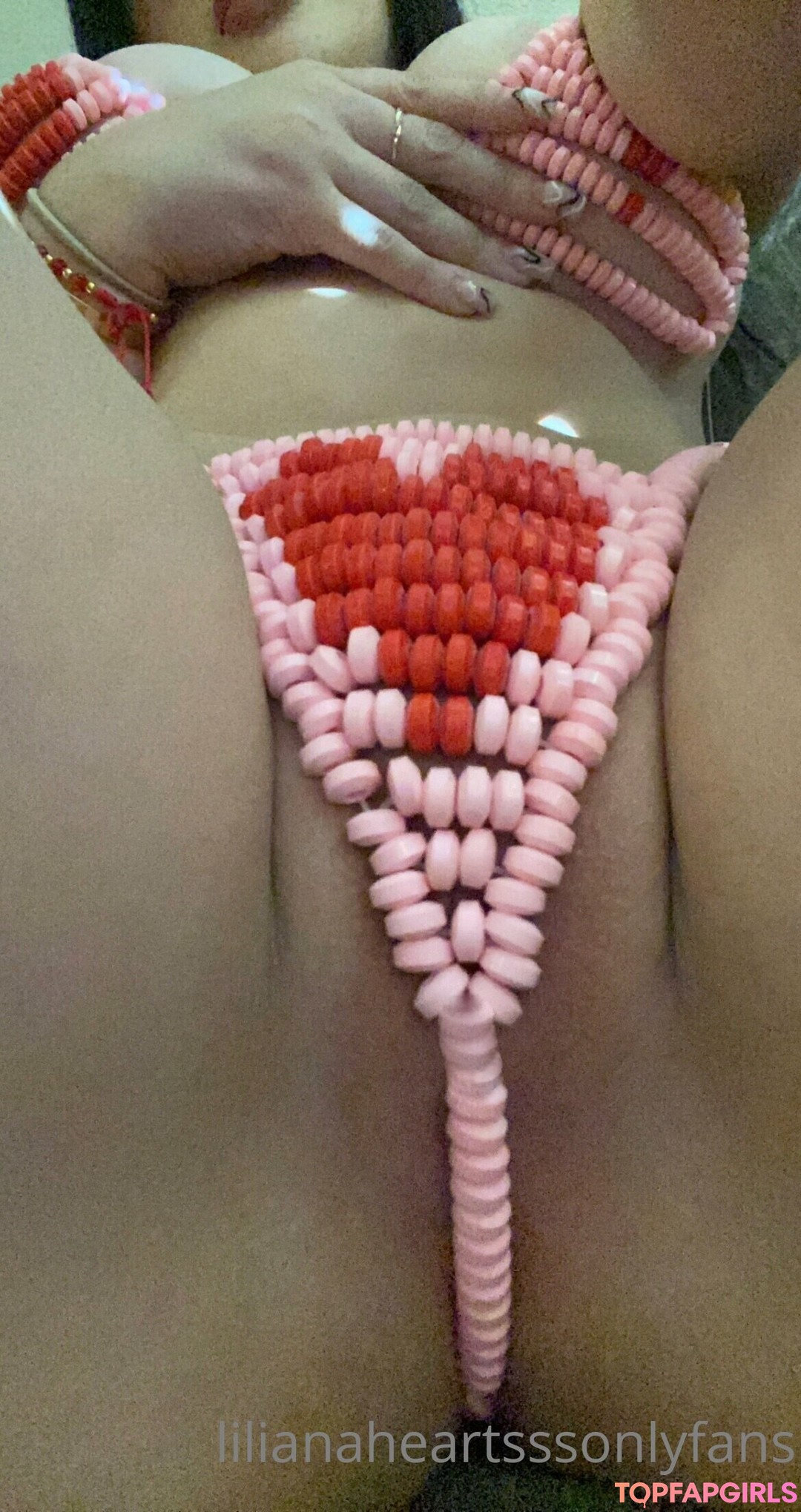 Naakte gelekte OnlyFans-foto van Lilianaheartsss #11