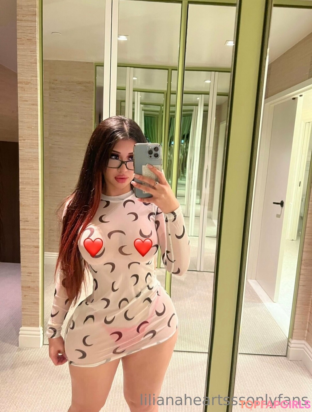 Naakte gelekte OnlyFans-foto van Lilianaheartsss #356