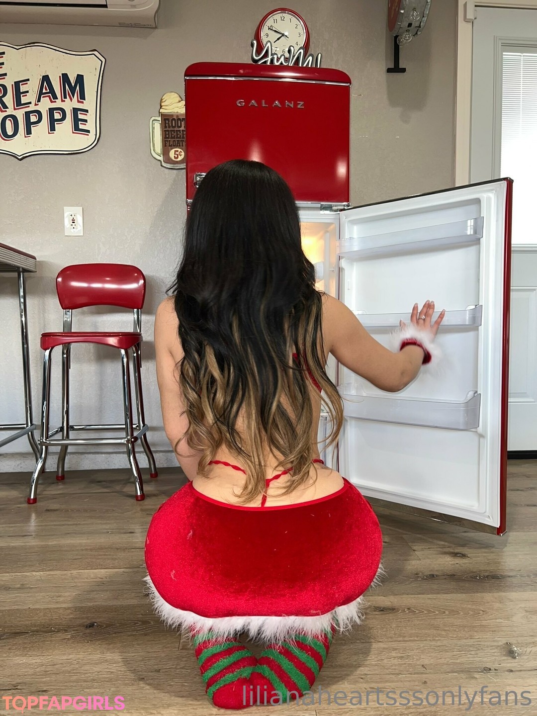 Naakte gelekte OnlyFans-foto van Lilianaheartsss #441