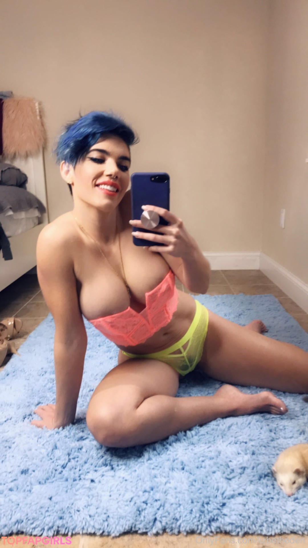 Naakte gelekte OnlyFans-foto van Lizbeth Eden #138