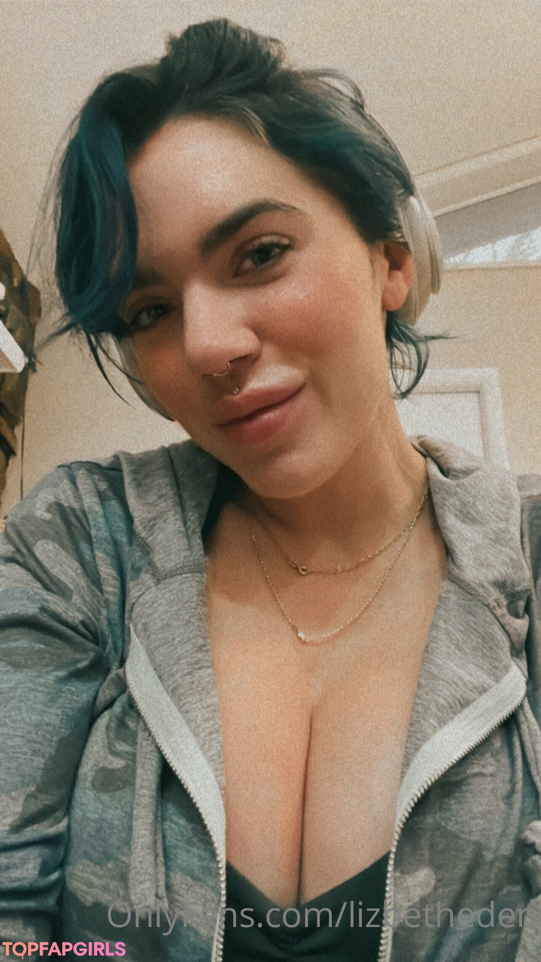 Naakte gelekte OnlyFans-foto van Lizbeth Eden #17