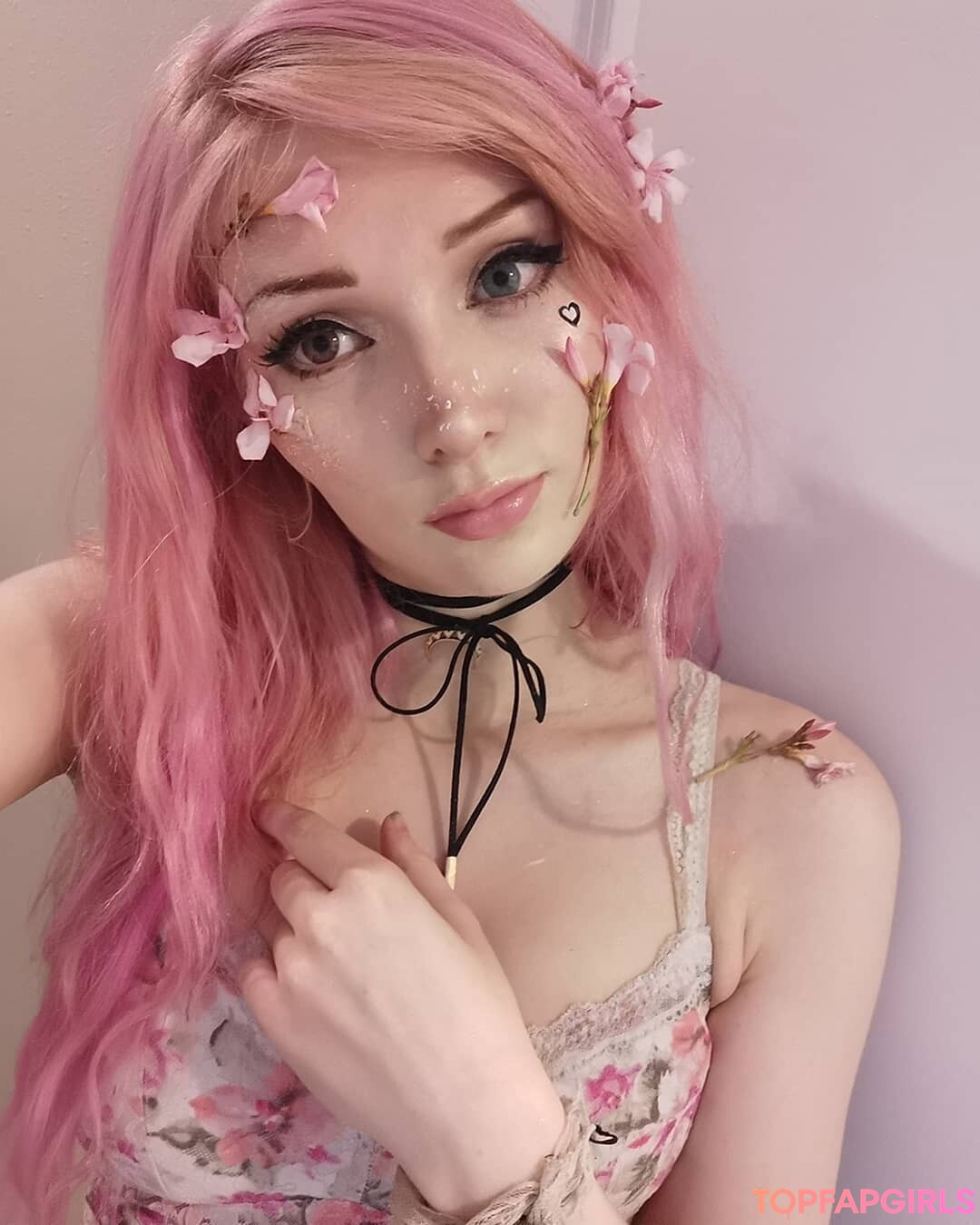 Naakte gelekte OnlyFans-foto van Anie Joy #57