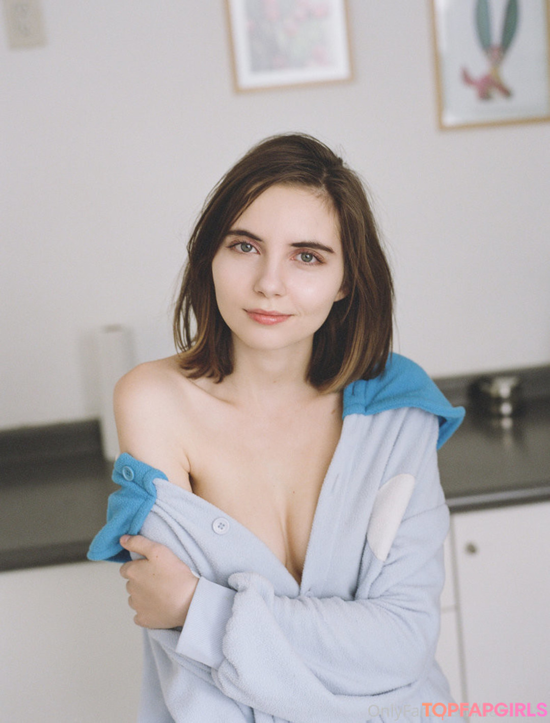 Naakte gelekte OnlyFans-foto van Liara Roux #305