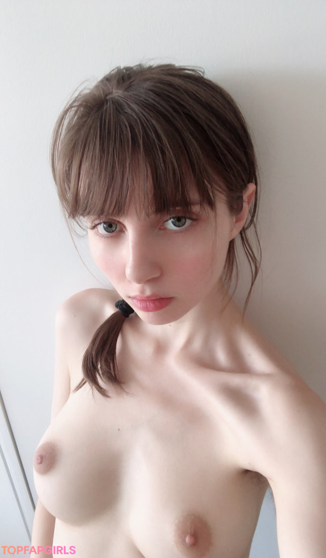 Naakte gelekte OnlyFans-foto van Liara Roux #320