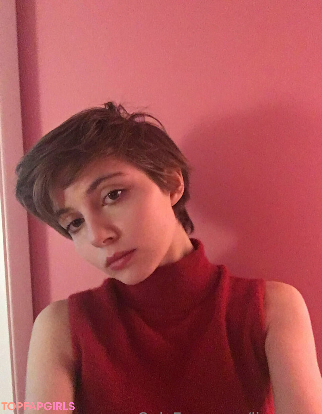 Naakte gelekte OnlyFans-foto van Liara Roux #777