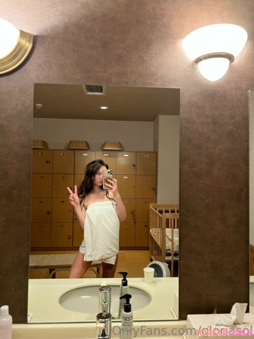 Naakte gelekte OnlyFans-foto van Gloria Sol #508