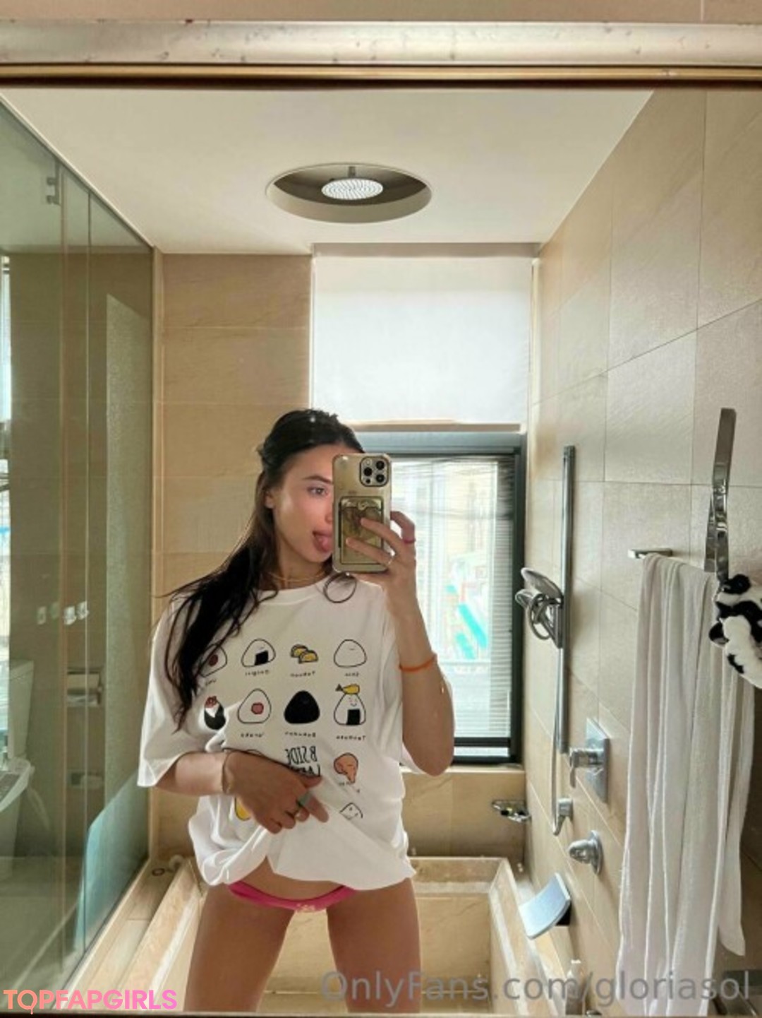 Naakte gelekte OnlyFans-foto van Gloria Sol #377