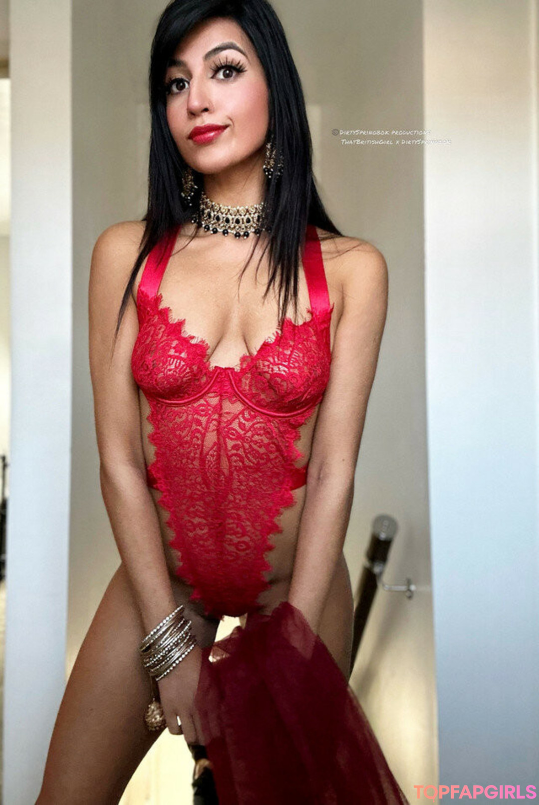 Naakte gelekte OnlyFans-foto van Aaliyah Yasin #110