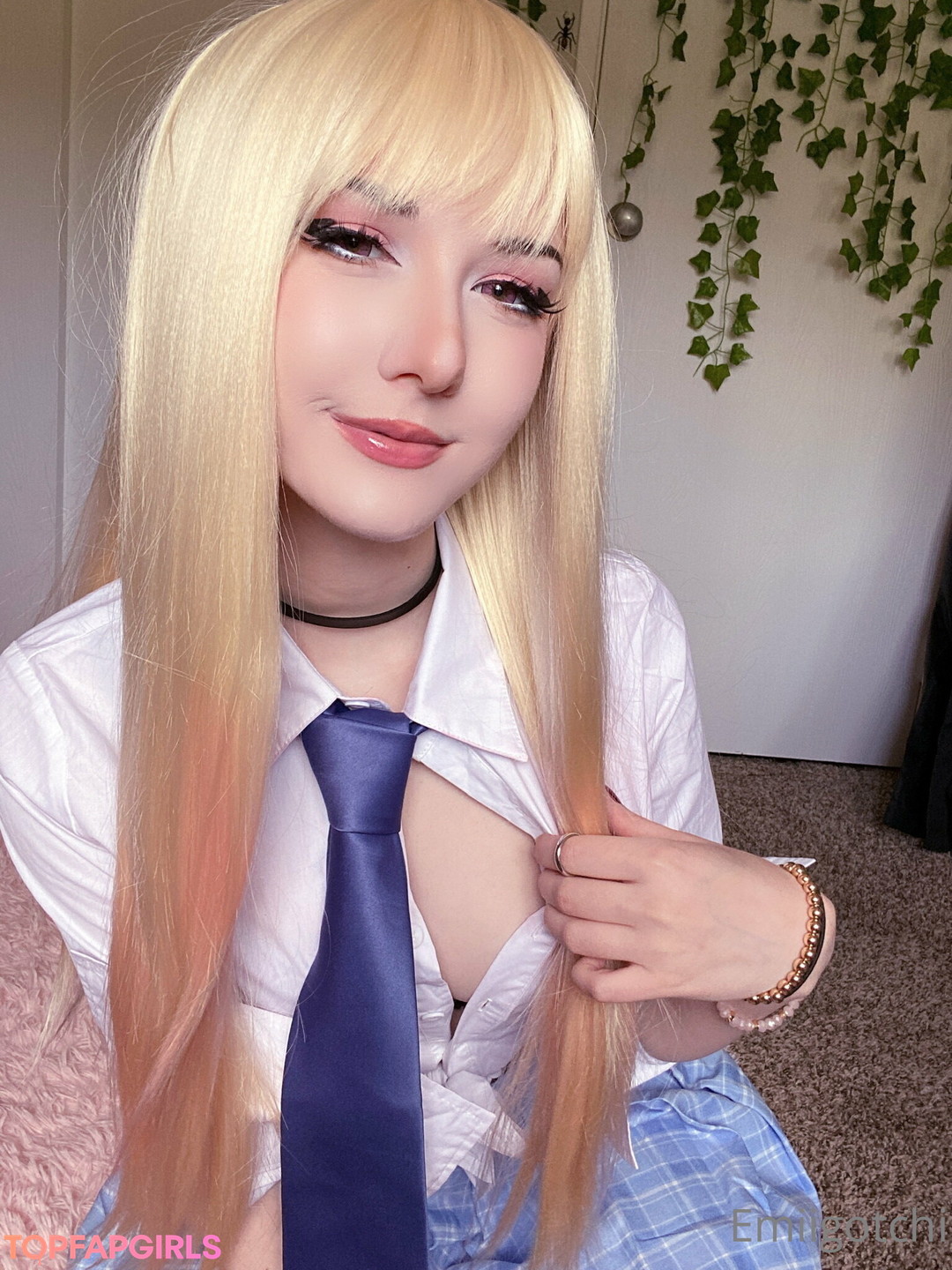 Naakte gelekte OnlyFans-foto van Emiigotchi #581