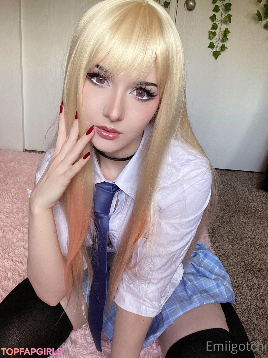 Naakte gelekte OnlyFans-foto van Emiigotchi #583