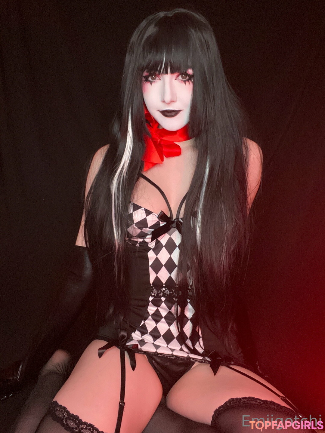 Naakte gelekte OnlyFans-foto van Emiigotchi #411