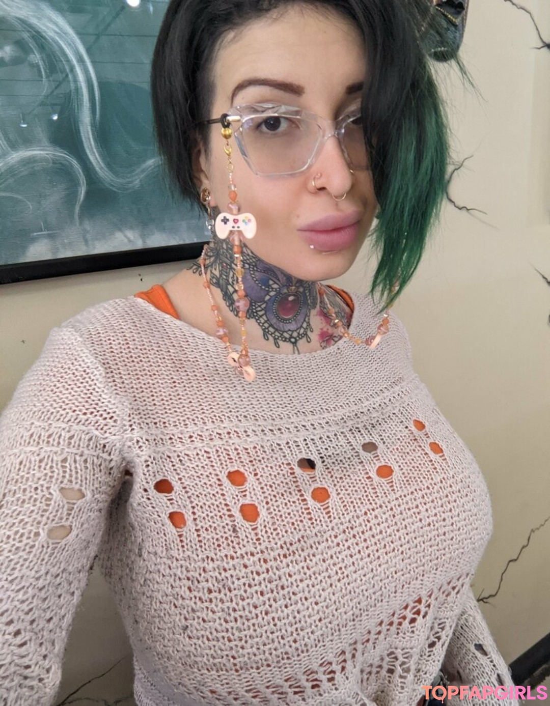 Naakte gelekte OnlyFans-foto van Ariane Saint Amour #1270