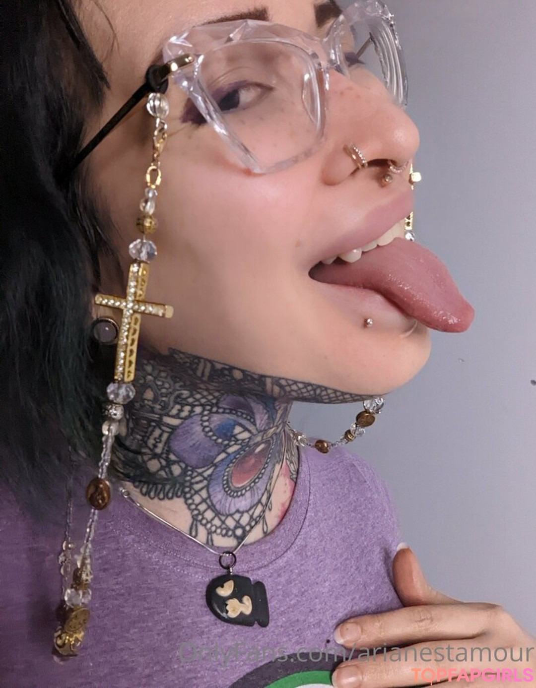 Naakte gelekte OnlyFans-foto van Ariane Saint Amour #1713