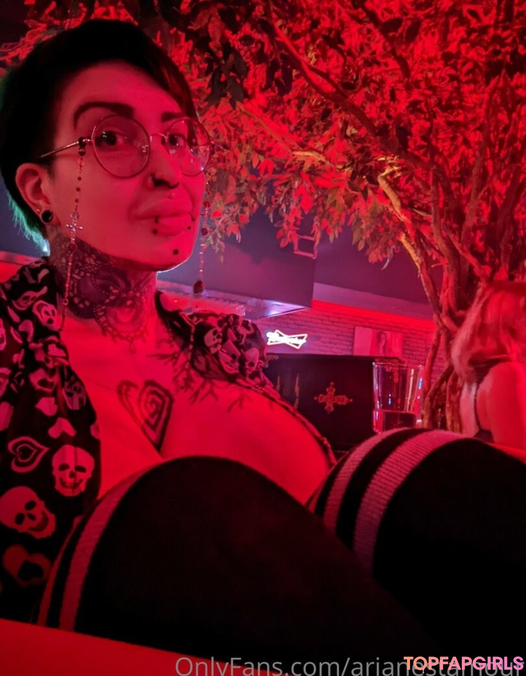 Naakte gelekte OnlyFans-foto van Ariane Saint Amour #1813