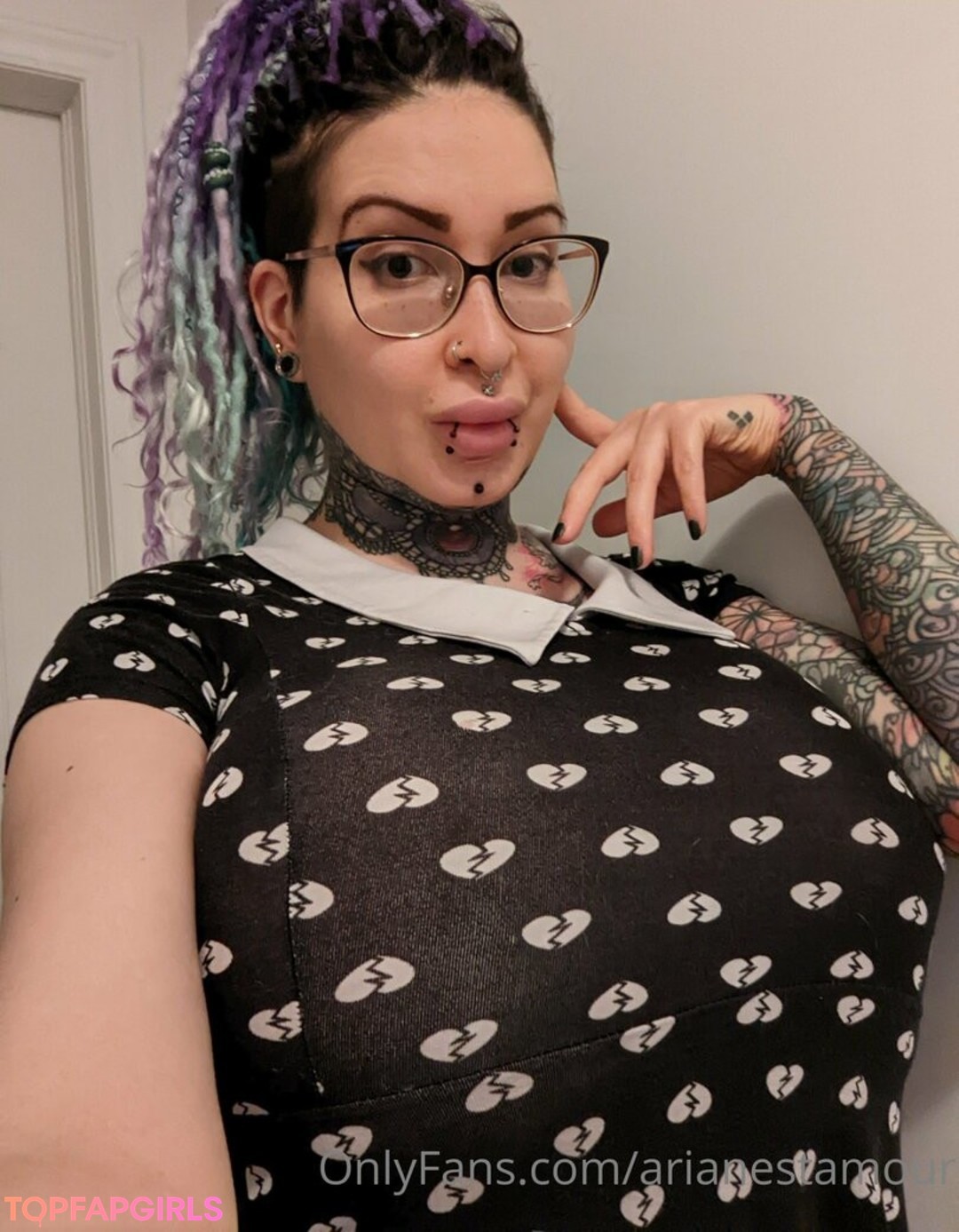 Naakte gelekte OnlyFans-foto van Ariane Saint Amour #2063