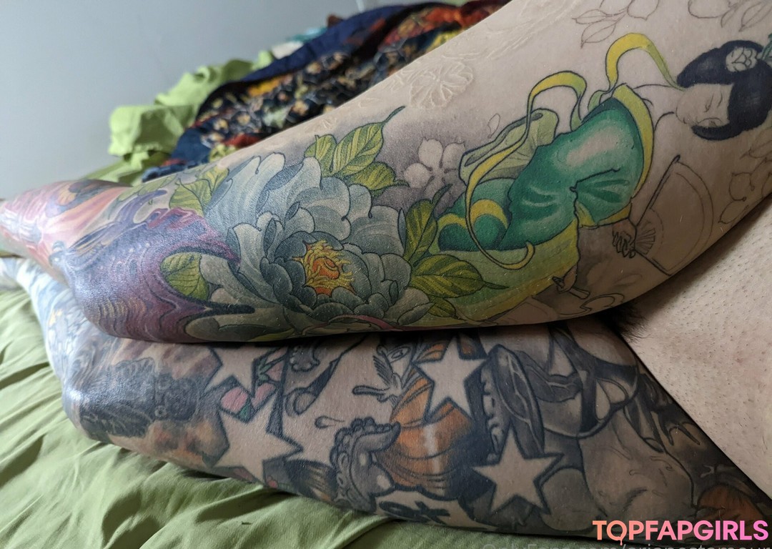 Naakte gelekte OnlyFans-foto van Ariane Saint Amour #2186